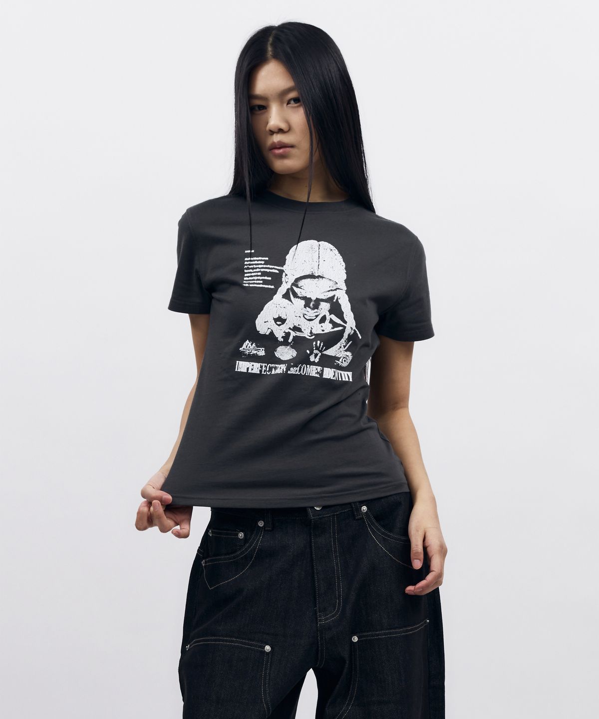 아캄(AAKAM) Annie Half Top (Dark Gray)