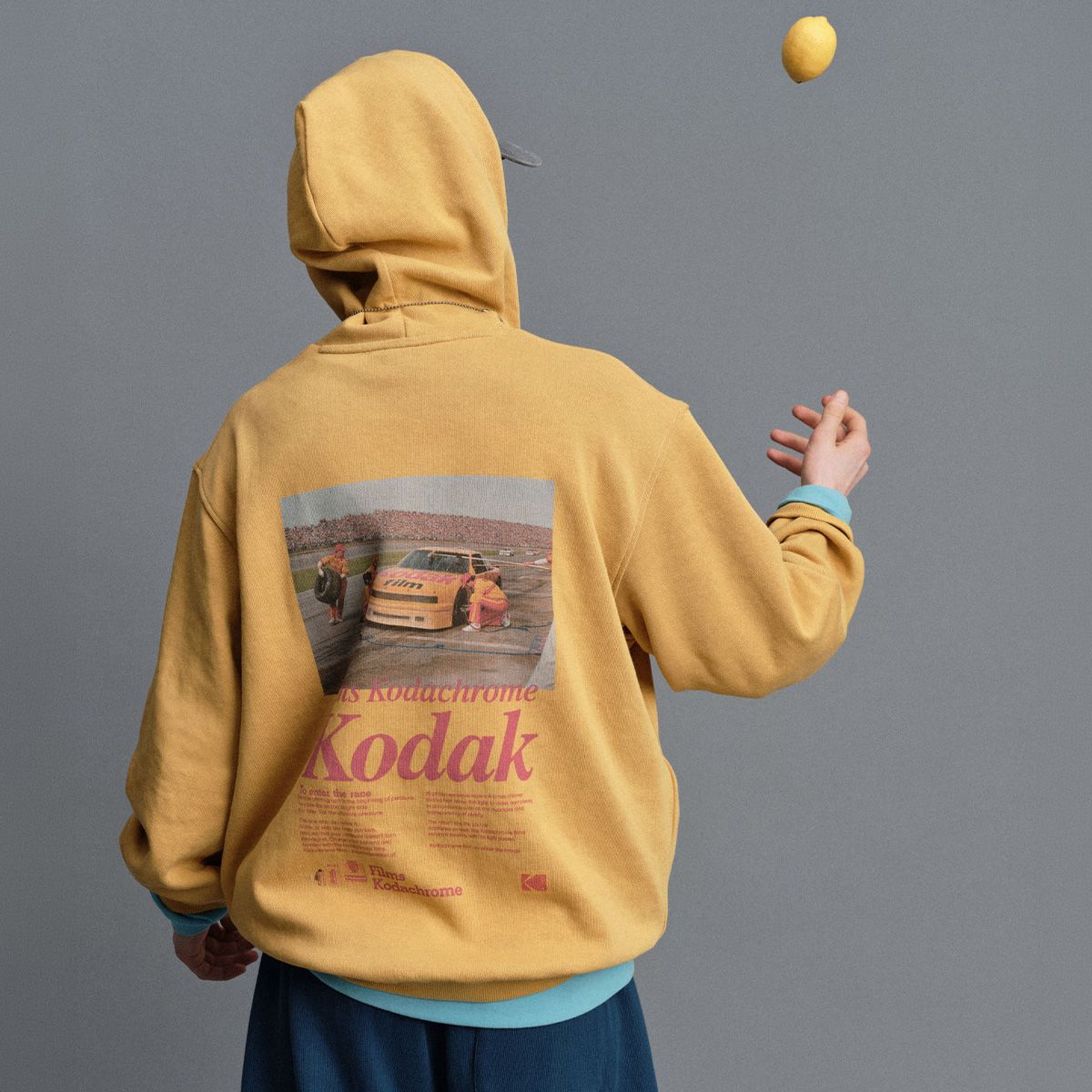 코닥(KODAK) 씨너리 그래픽 후드 티셔츠 YELLOW