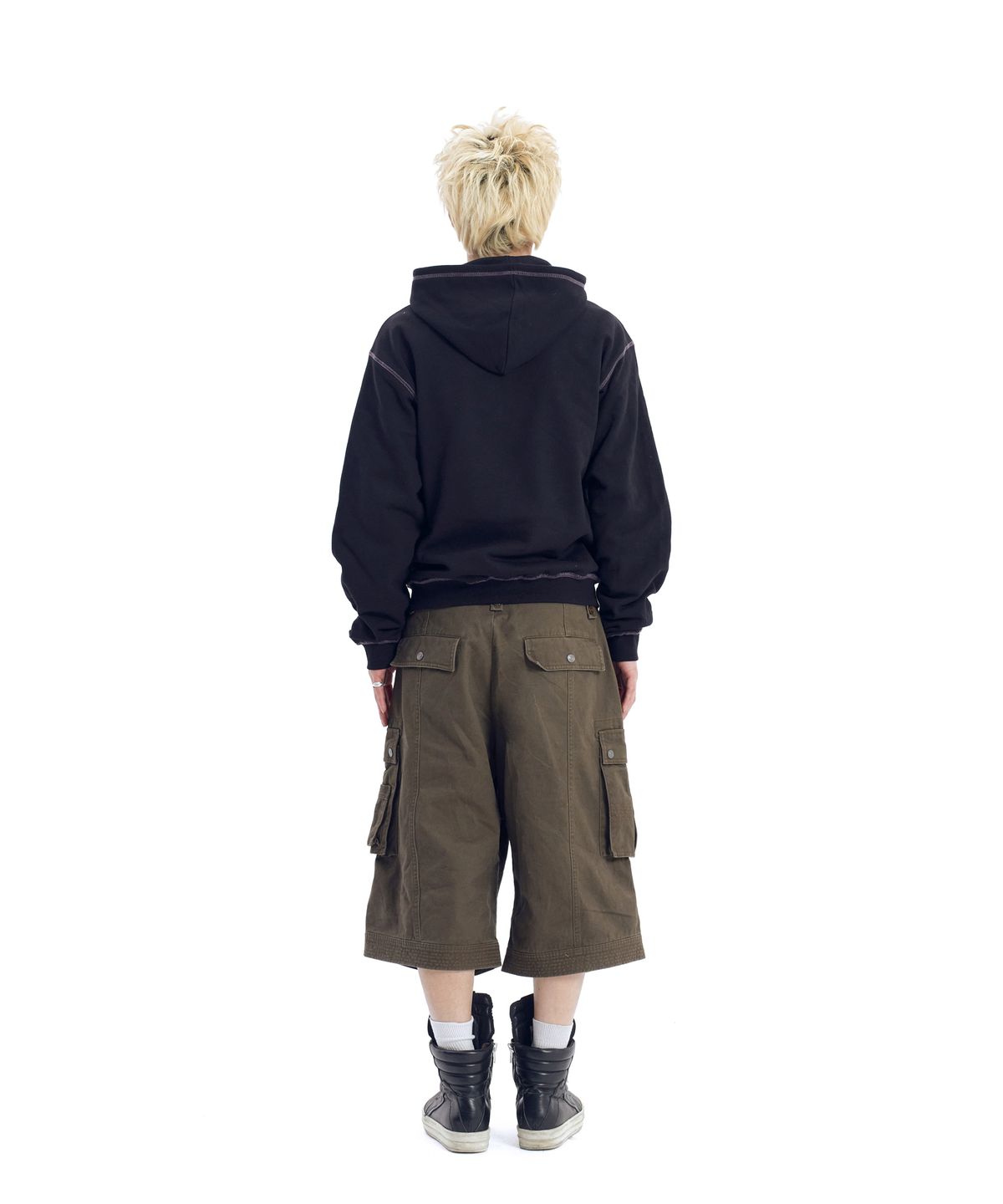 아캄(AAKAM) AKM Rhinestone Zip-Up Hoodie (Black)
