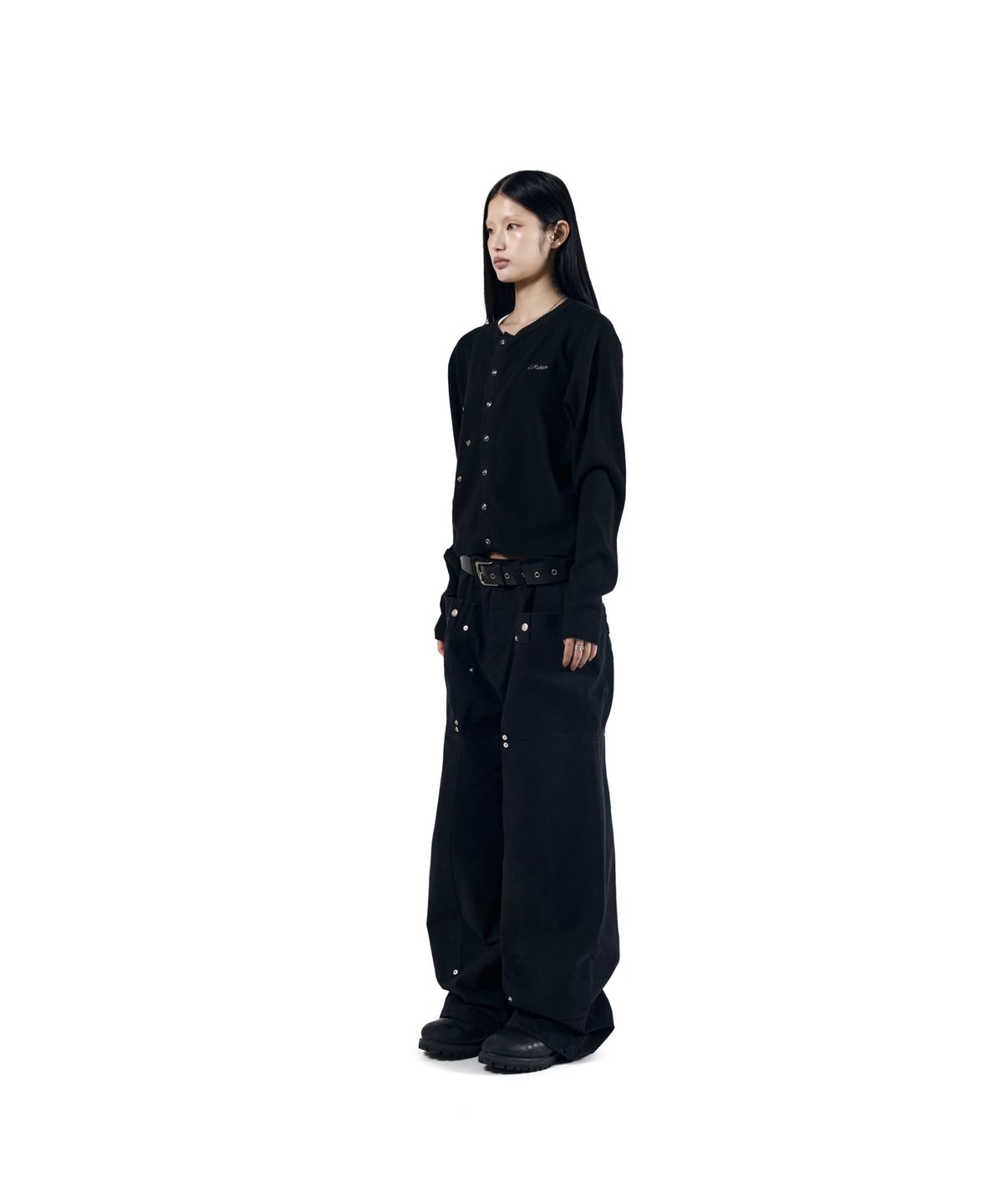 아캄(AAKAM) Granny Moddable Cardigan (Black)