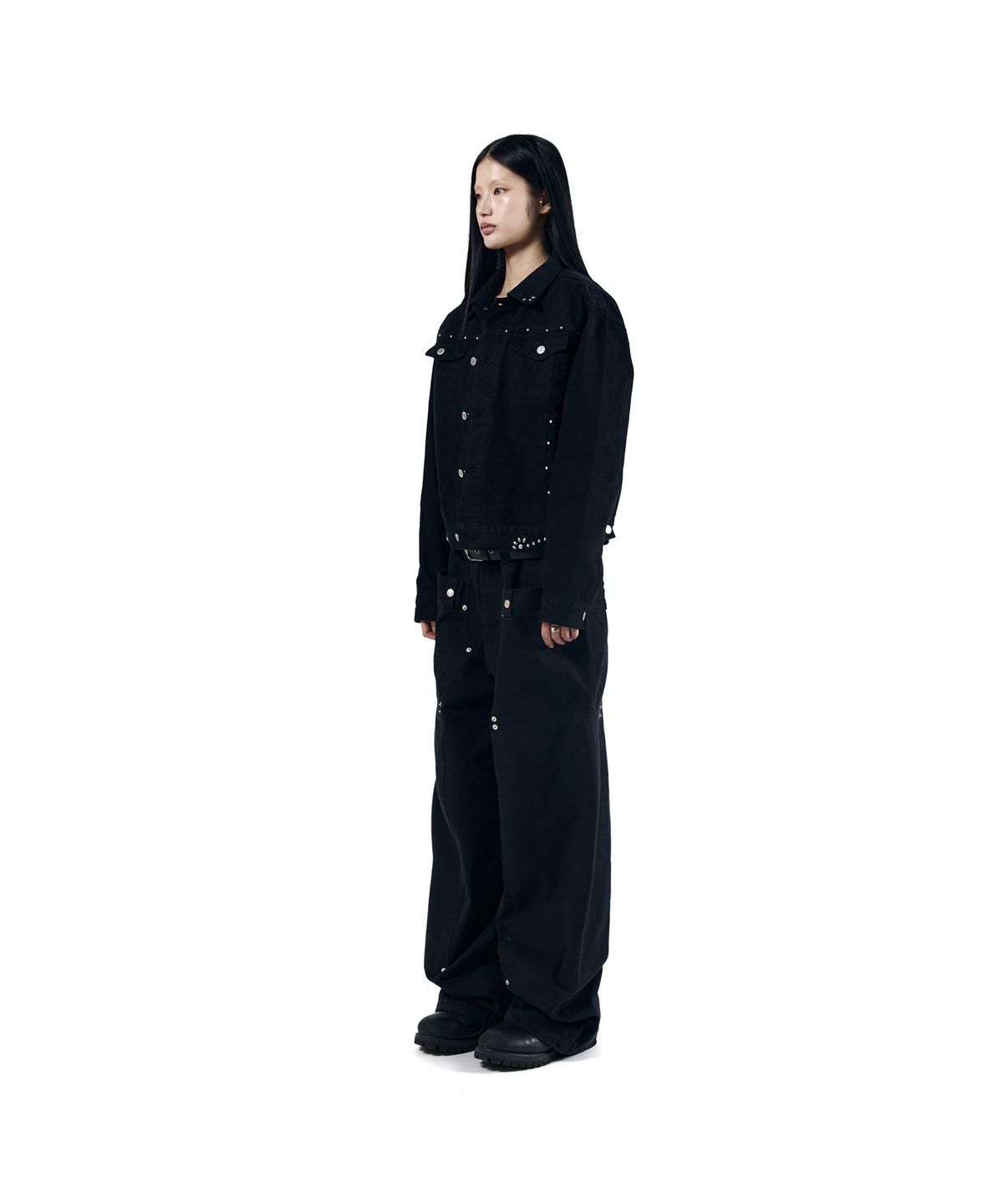 아캄(AAKAM) Frontier Studded Jacket (Black)