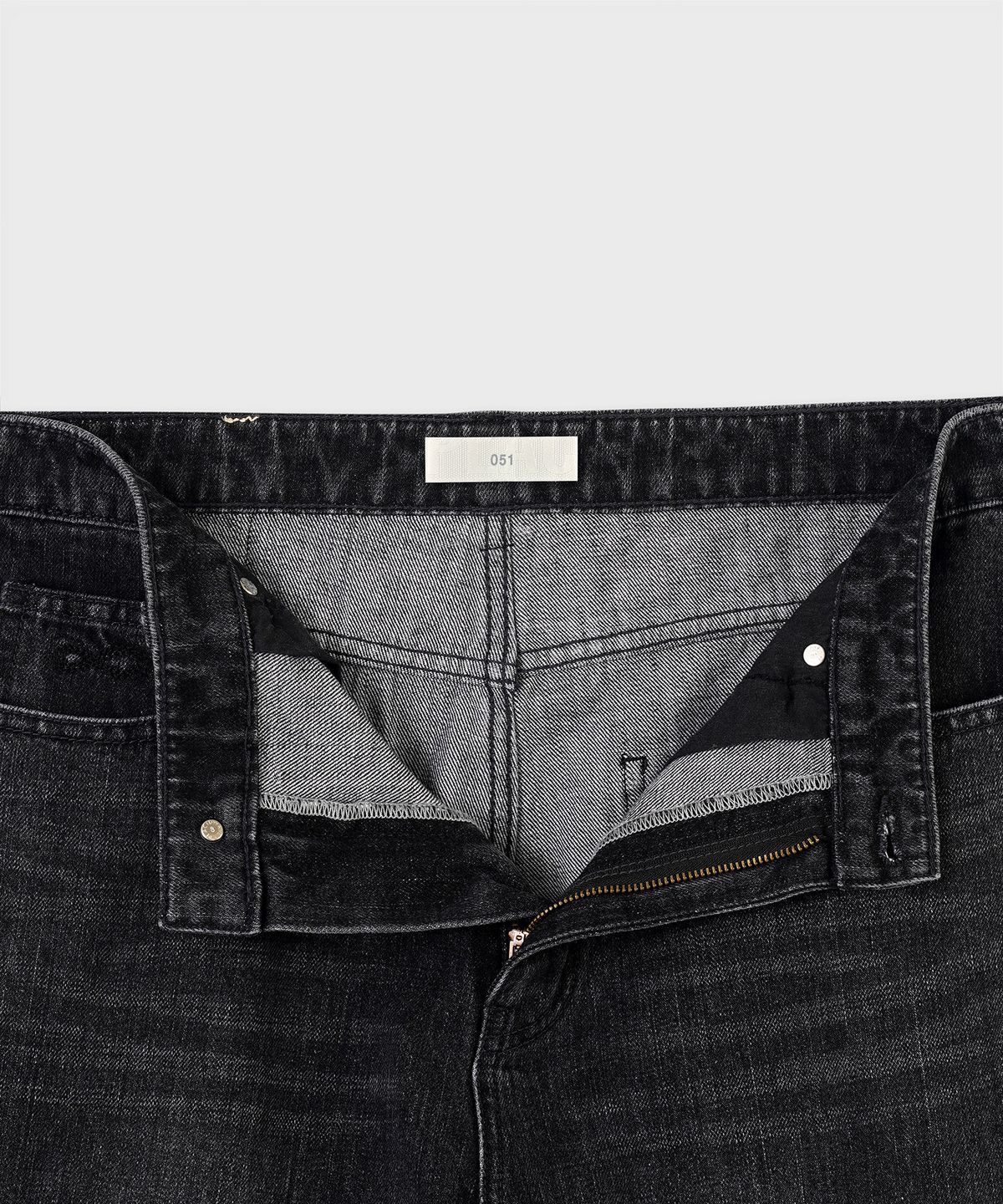 플랙(PLAC) [KUROKI] FLARED DENIM_BLACK WASHED