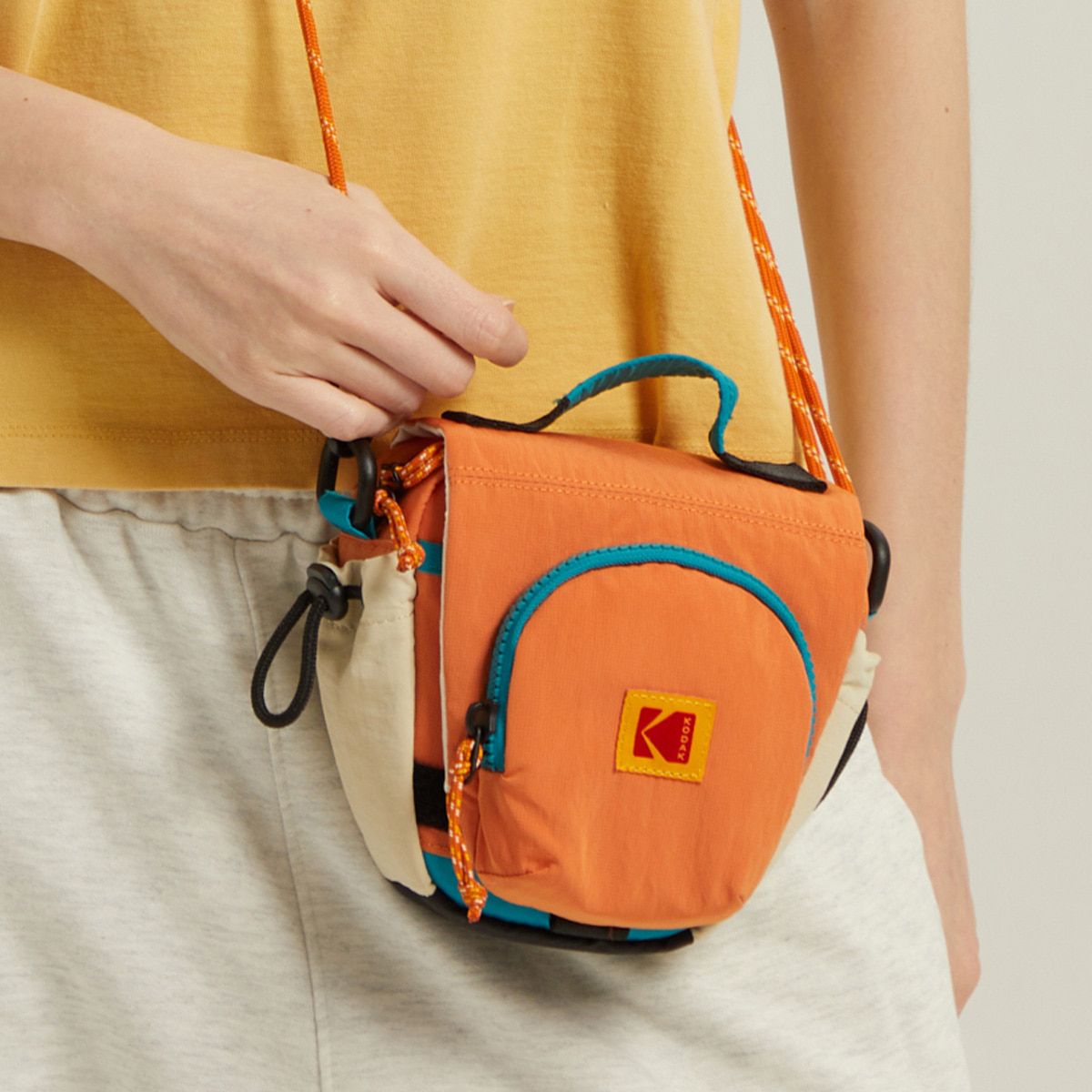 코닥(KODAK) 카메라 줌백 ORANGE