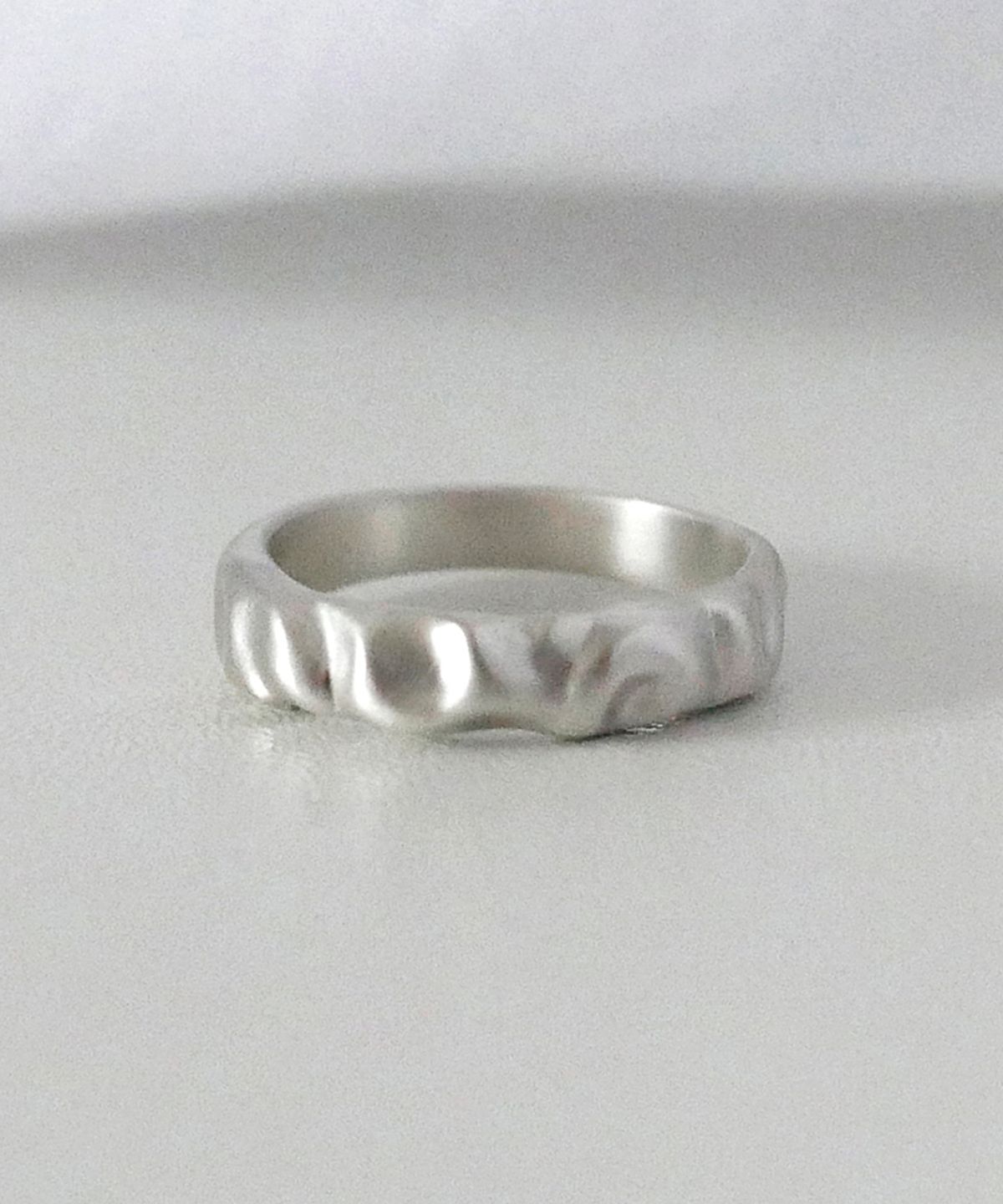 시에가하우스(SIEGA HOUSE) SHIR RING 03 (SOFT-SILVER)