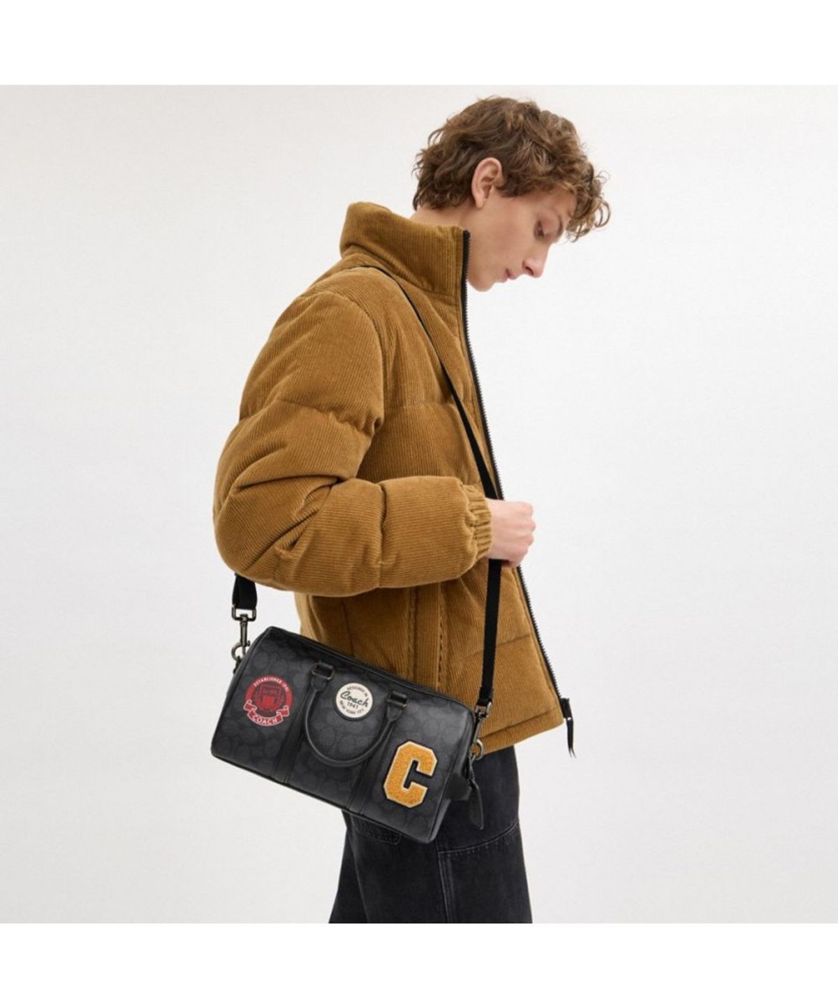코치(COACH) 벤처러 더플 백 27 인 시그니처 캔버스 위드 패치 CY821 QBA5F