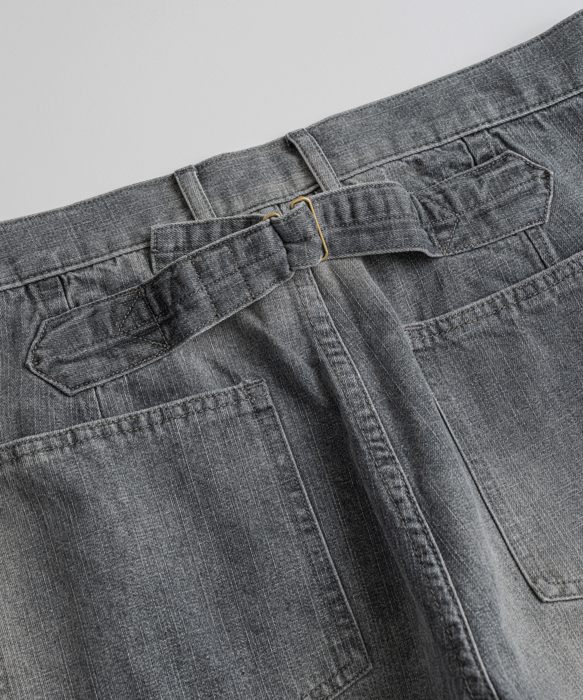 비헤비어(BEHEAVYER) DISTRESSED M35 TROUSERS black bleached