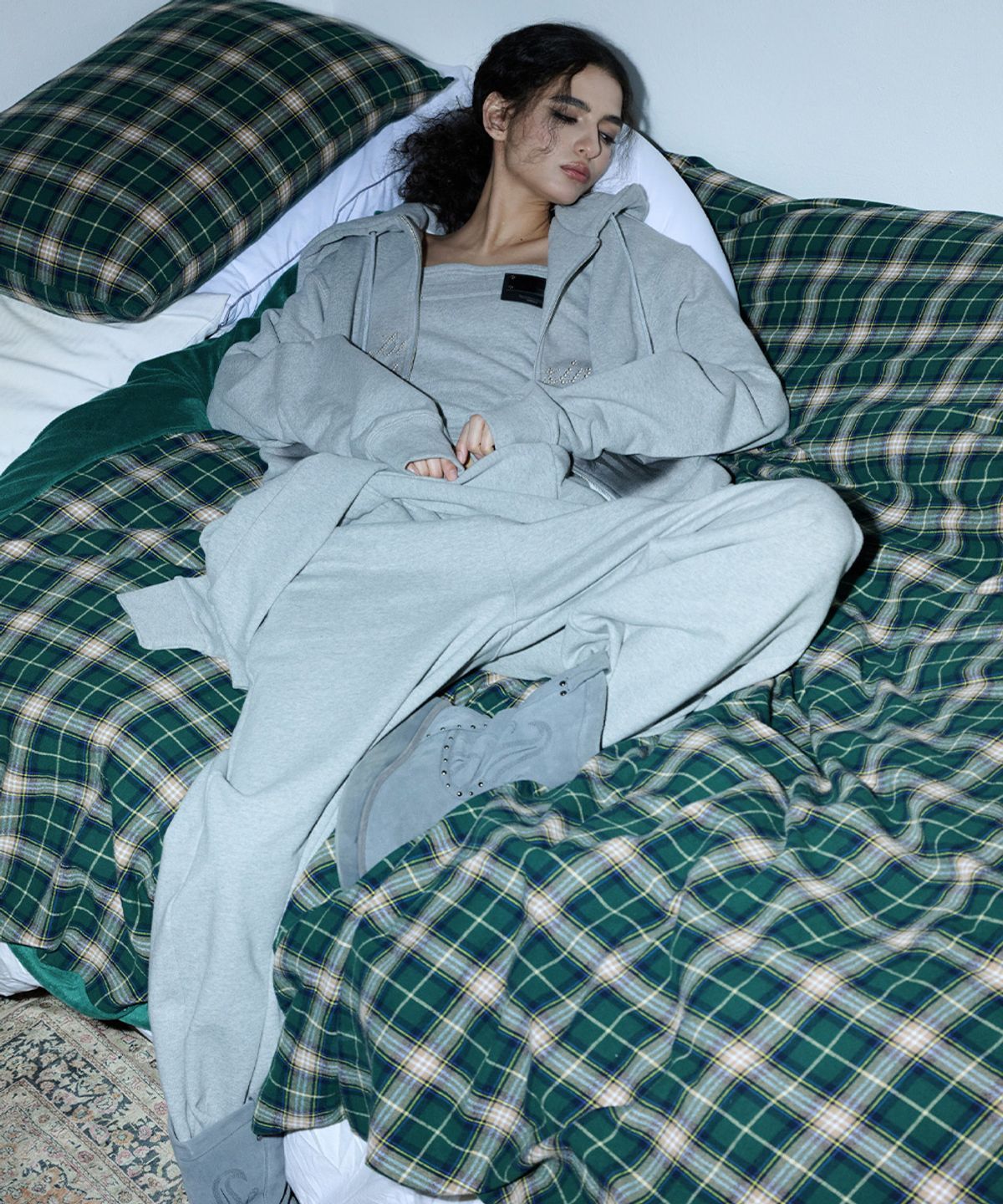 오도어(ODOR) Stallion hood zip - Grey