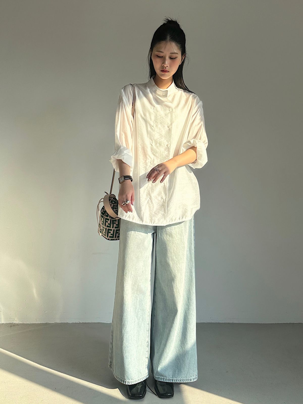 아포엠(APOEM) Double-Button Blouse (2C)