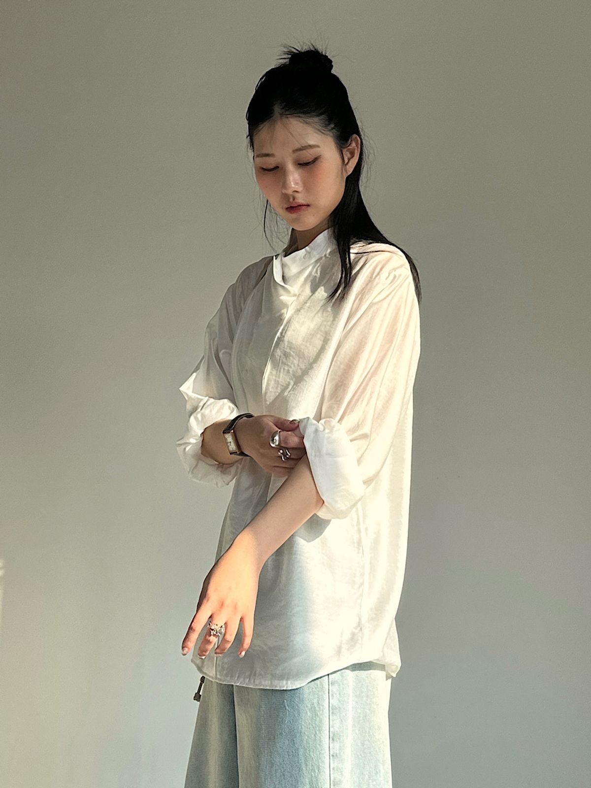 아포엠(APOEM) Double-Button Blouse (2C)