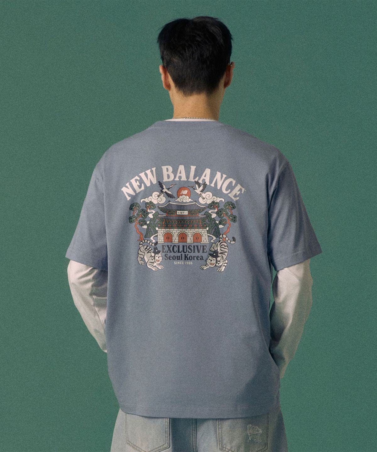 뉴발란스(NEW BALANCE) NBNEG3A063 / UNI NB 서울 타이거 2.0 반팔티 (L/BLUE)
