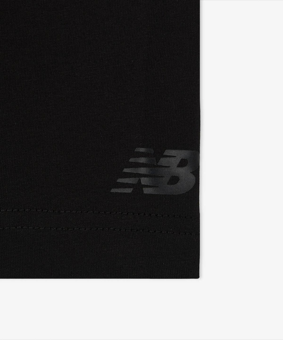 뉴발란스(NEW BALANCE) NBNEG3A063 / UNI NB 서울 타이거 2.0 반팔티 (BLACK)
