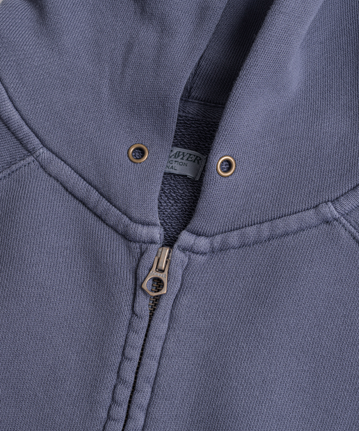비헤비어(BEHEAVYER) DISTRESSED GLOVE FULL ZIP PARKA purple navy
