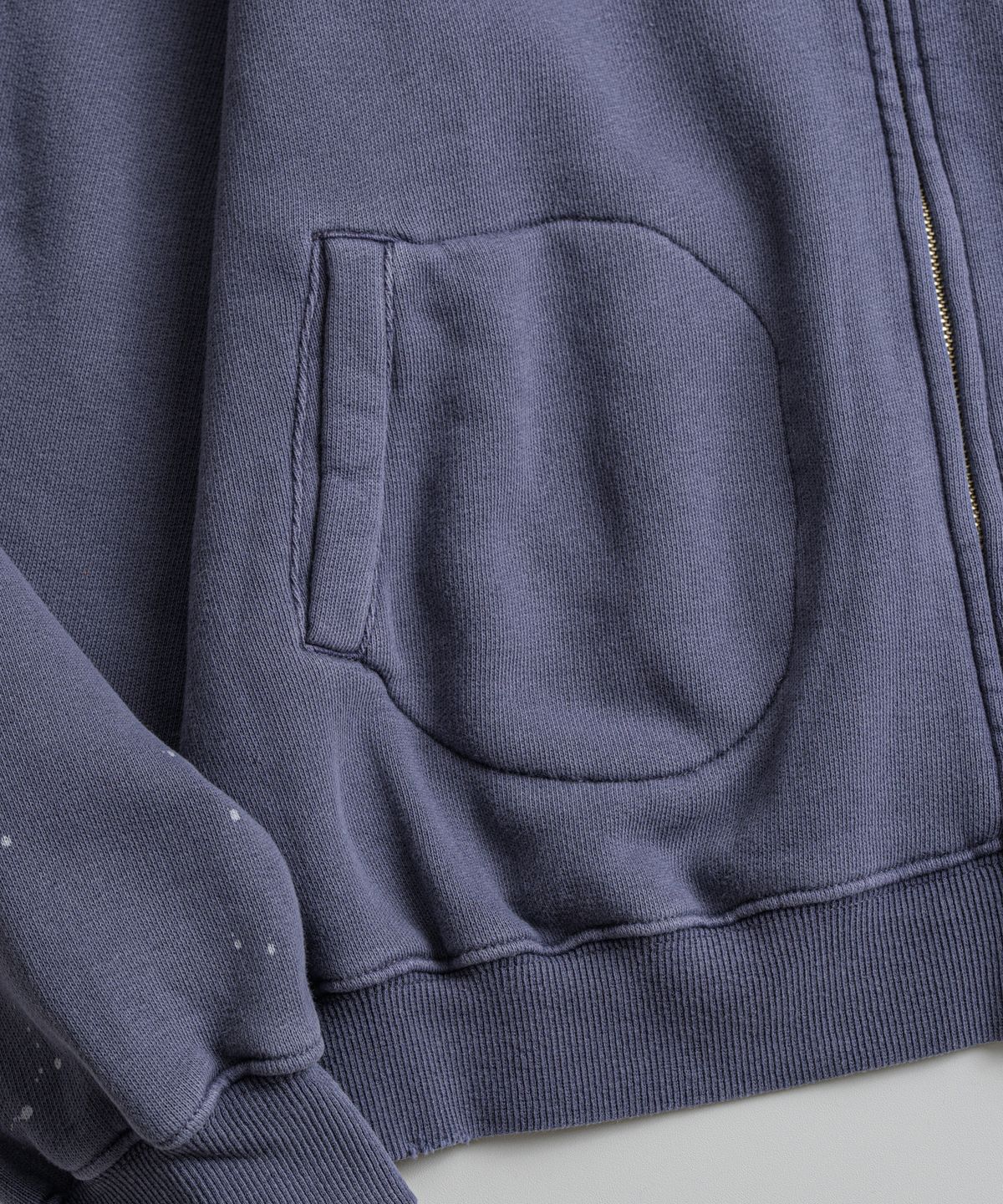 비헤비어(BEHEAVYER) DISTRESSED GLOVE FULL ZIP PARKA purple navy