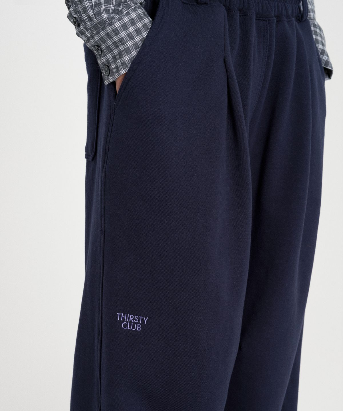 떨스티클럽(THIRSTYCLUB) Comfy 2way Overfit sweat pants - Navy