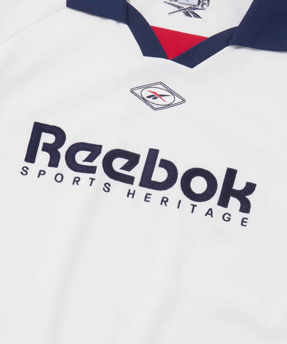 리복(REEBOK) 사이드배색 와플 카라 티셔츠 - 오프 화이트