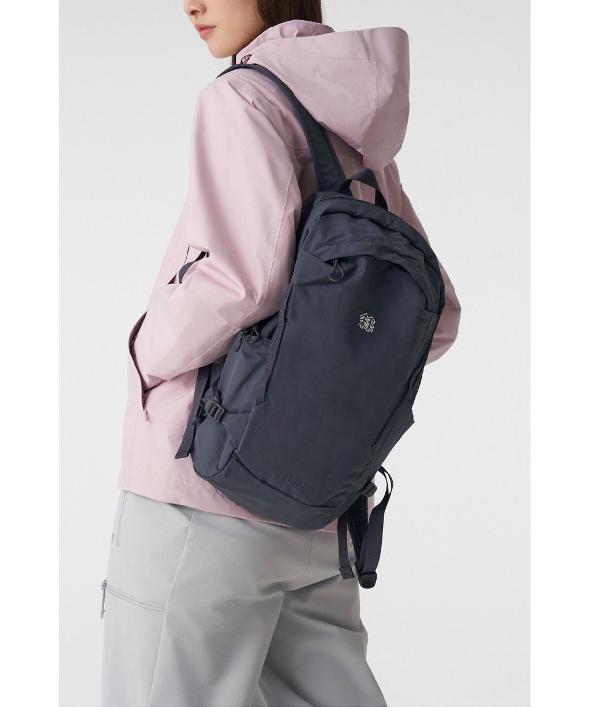 코오롱스포츠(KOLON SPORT) 남녀공용 경량 에브리데이 백팩 10L QEBXX26413DGY