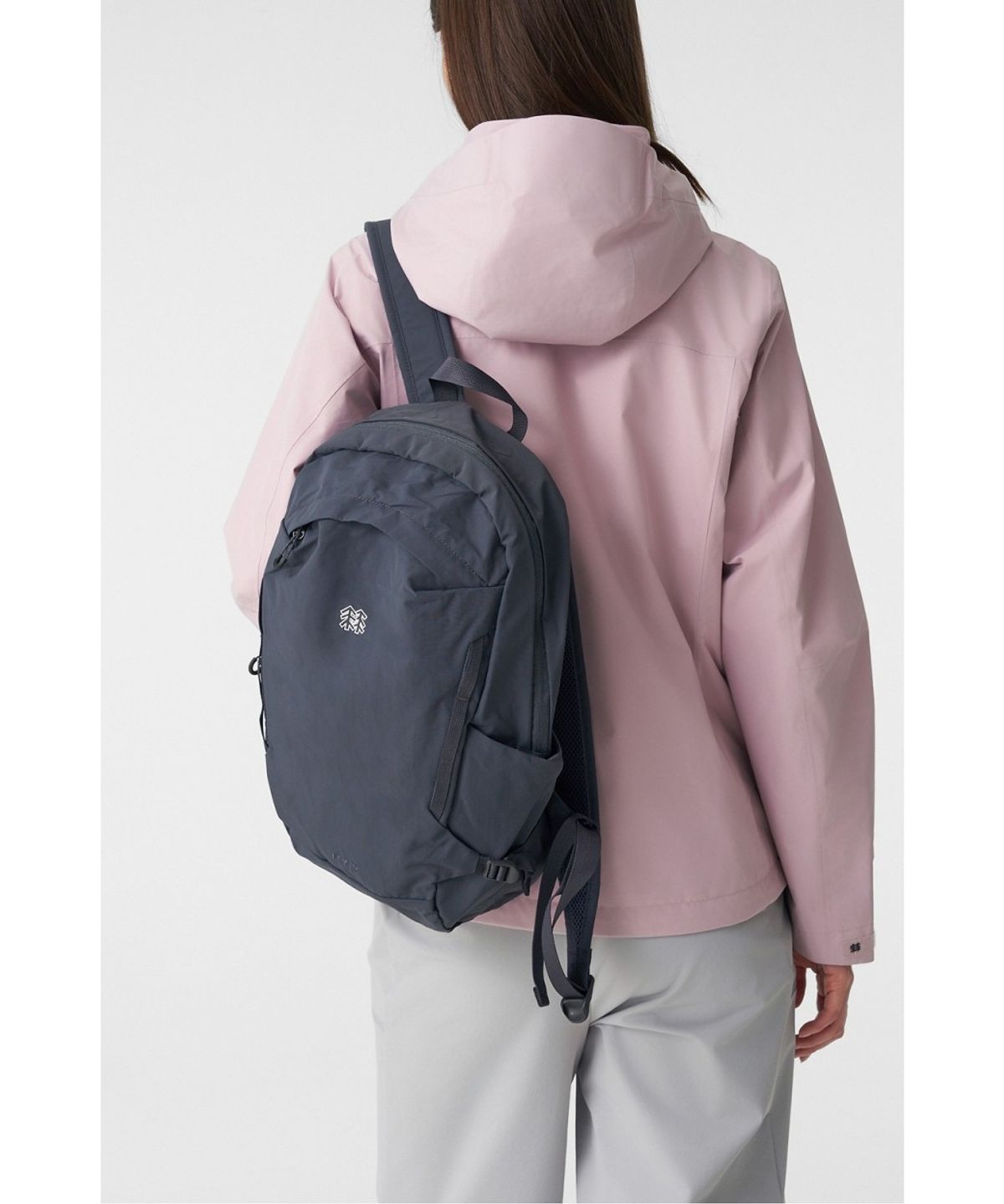 코오롱스포츠(KOLON SPORT) 남녀공용 경량 에브리데이 백팩 10L QEBXX26413DGY