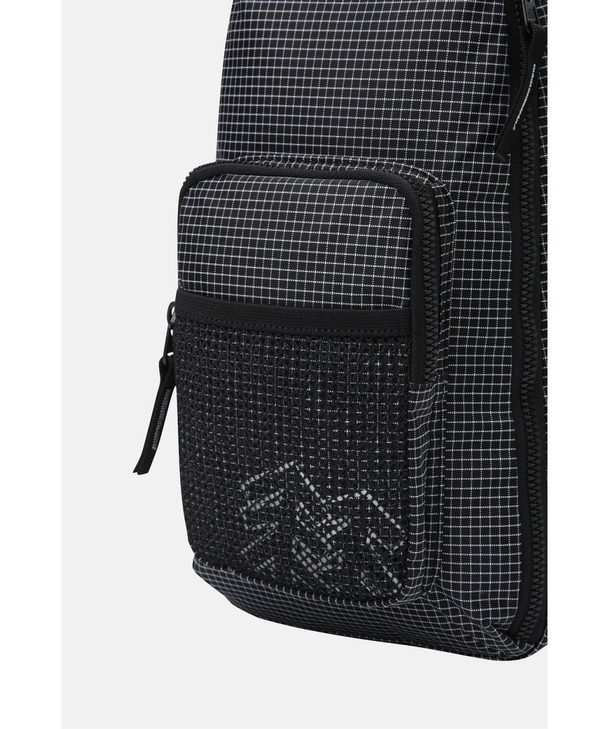 코오롱스포츠(KOLON SPORT) 하이킹 원포켓 슬링백 QEBDX26111BLK
