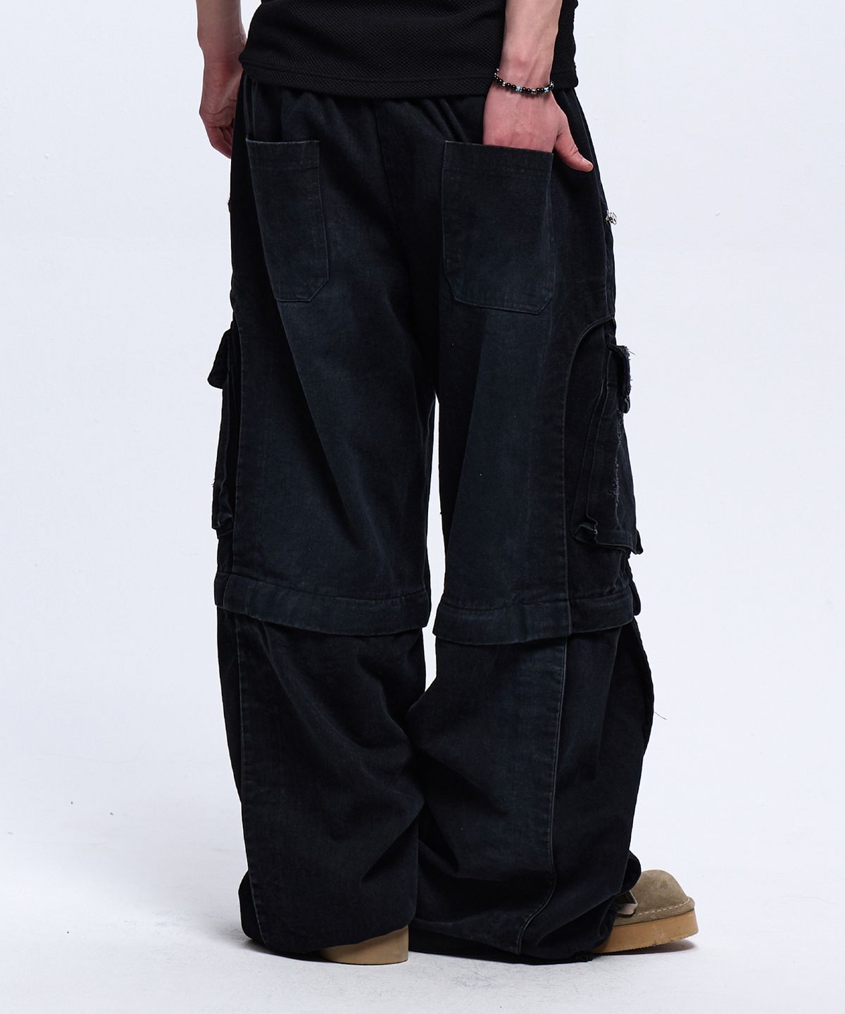 알에스에스씨(RSSC) CONVERTIBLE DESTROYED CARGO DENIM PANTS - BLACK
