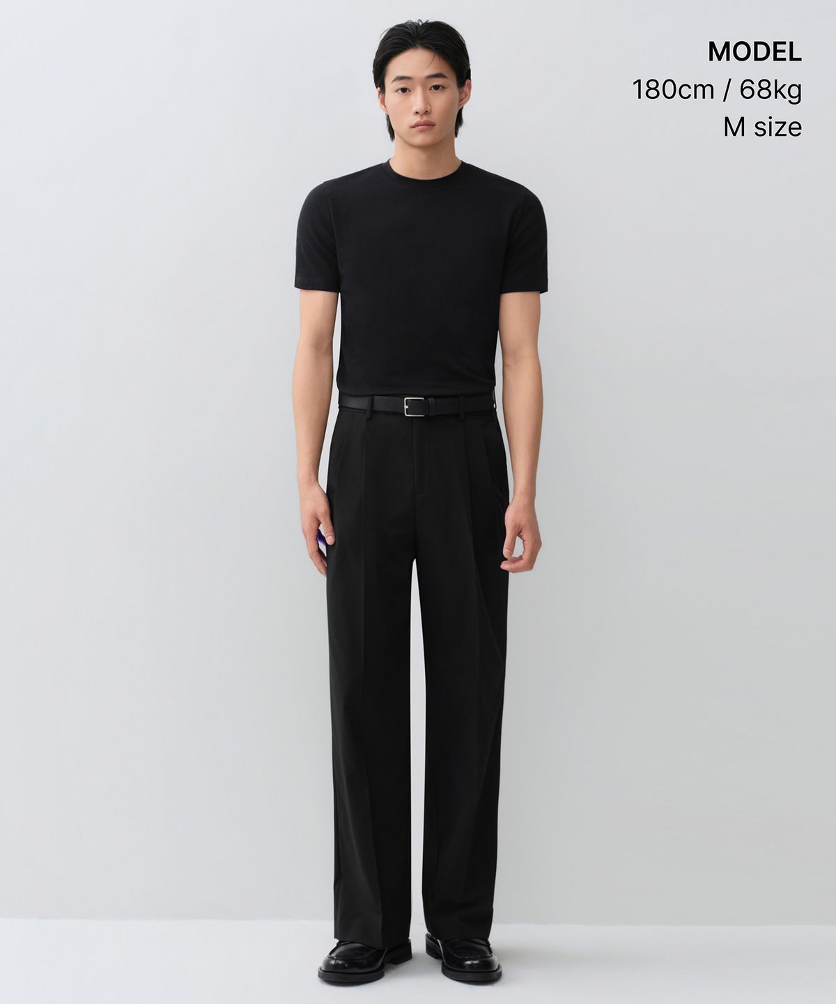 무신사 스탠다드(MUSINSA STANDARD) [쿨탠다드] 머슬 핏 티셔츠 [블랙]