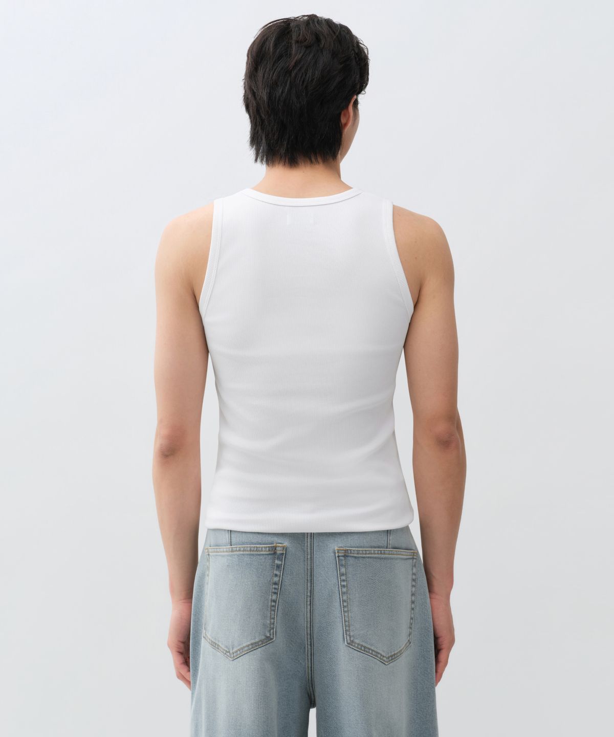 무신사 스탠다드(MUSINSA STANDARD) [쿨탠다드] 에센셜 탱크 탑 [화이트]