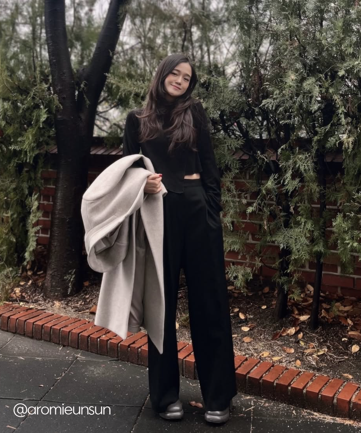 페이르(FEYRE) SERENE WOOL PANTS
