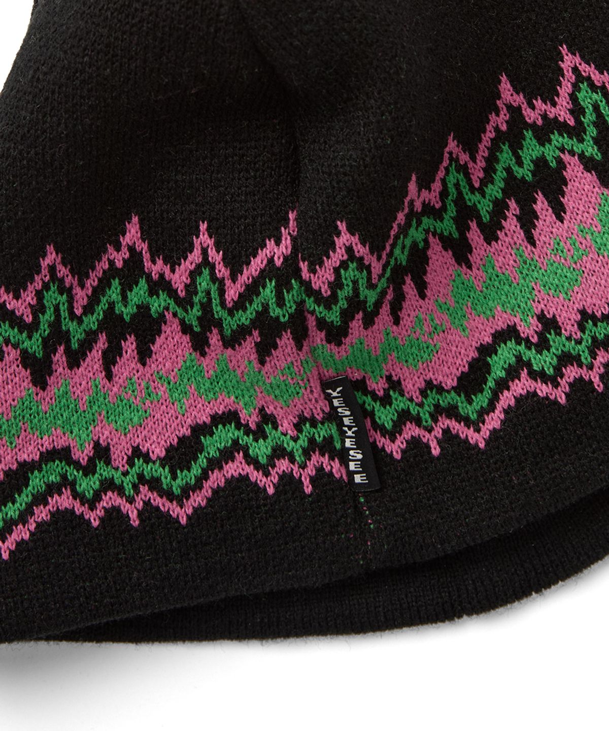예스아이씨(YESEYESEE) SN Pointy Beanie Black