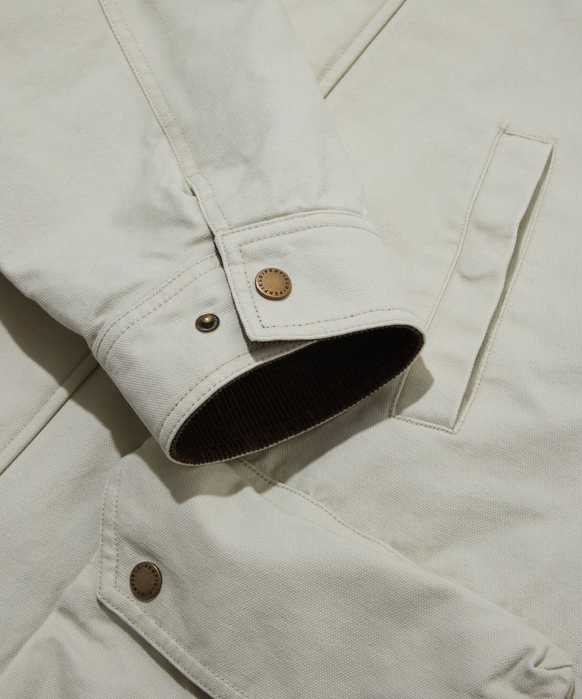 펜필드(PENFIELD) 시그니처 페이디드 코튼 워크 코트 아이보리_FS1WJ11U