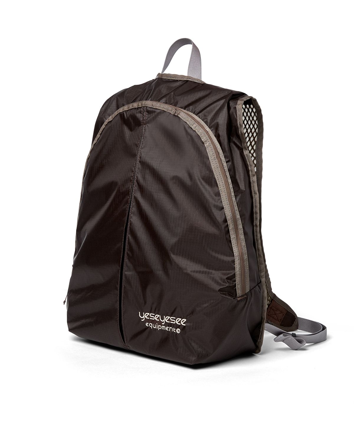 예스아이씨(YESEYESEE) Y.E.S UL Beetle Backpack Brown