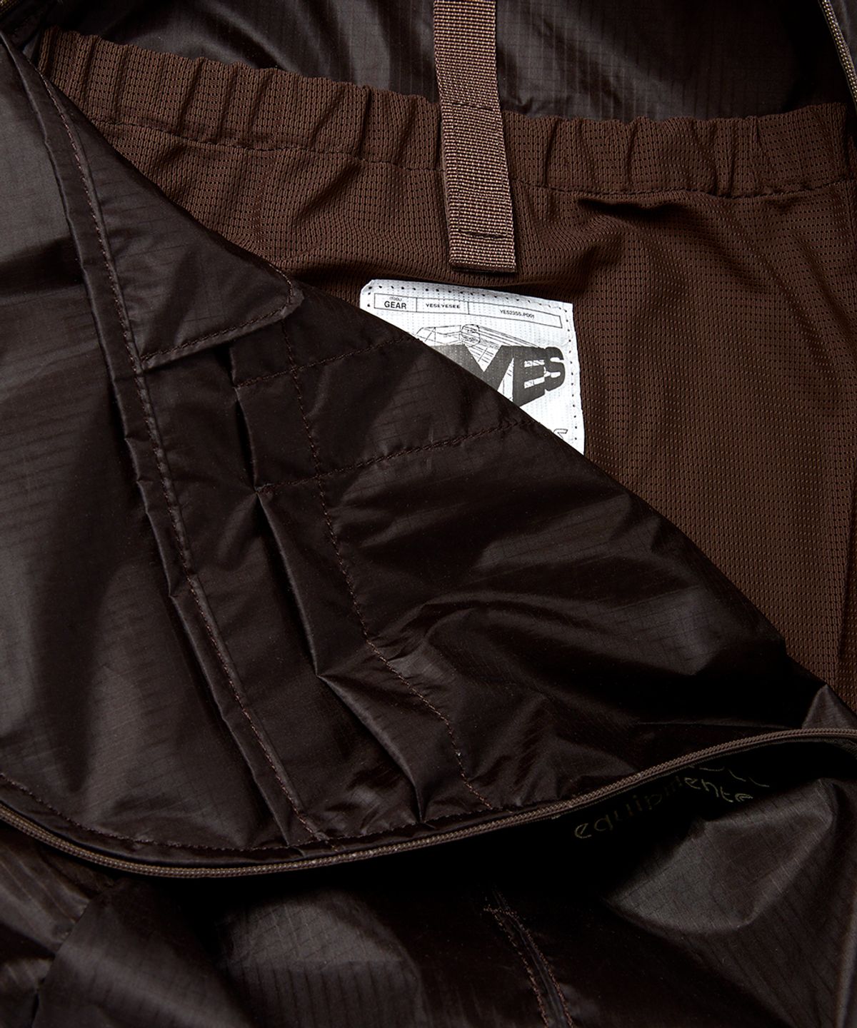 예스아이씨(YESEYESEE) Y.E.S UL Beetle Backpack Brown