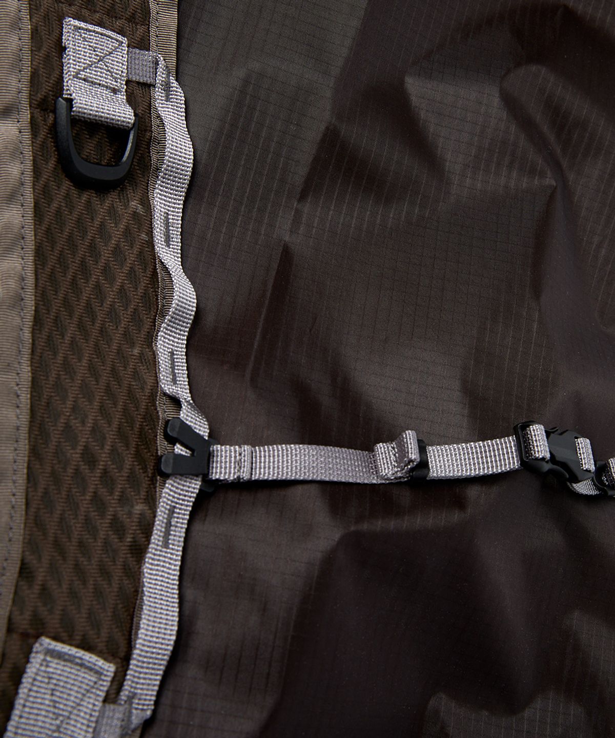 예스아이씨(YESEYESEE) Y.E.S UL Beetle Backpack Brown