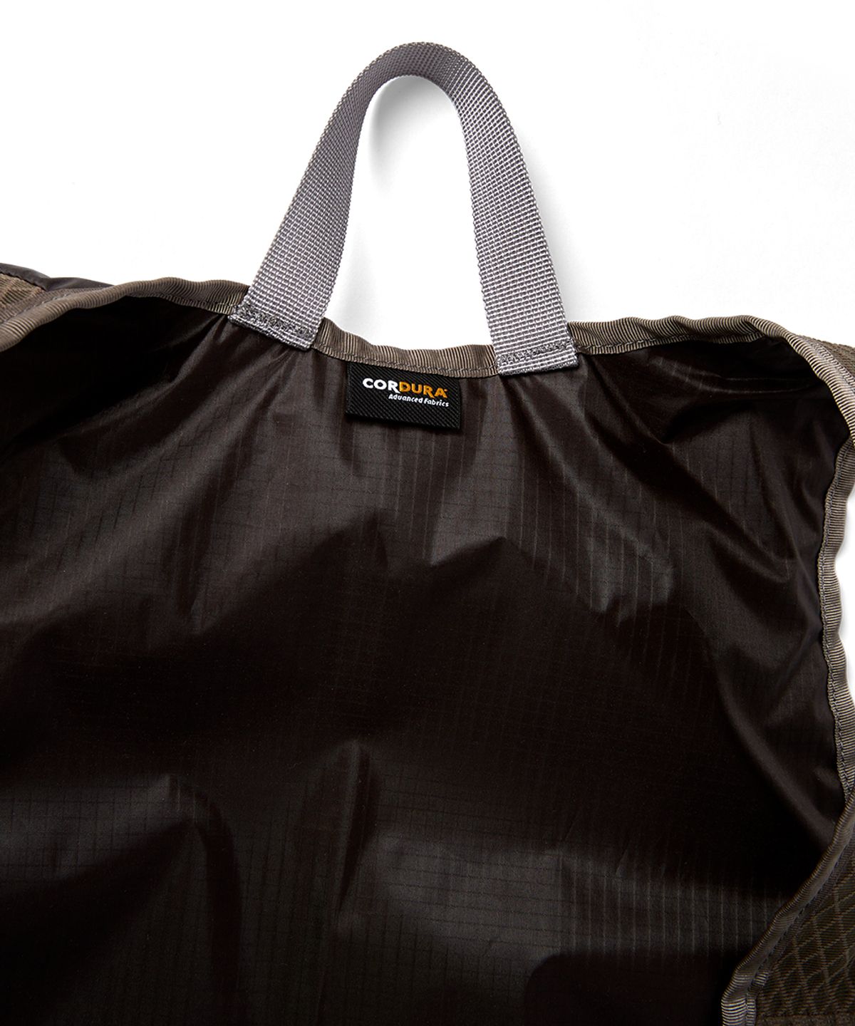 예스아이씨(YESEYESEE) Y.E.S UL Beetle Backpack Brown