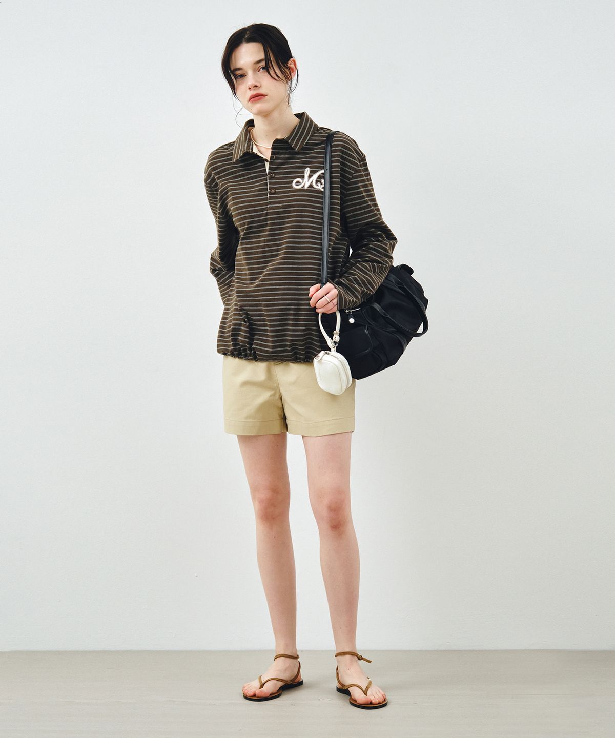몽돌(MONGDOL) 스트라이프 카라 럭비 티셔츠 브라운 MDTS100BROWN
