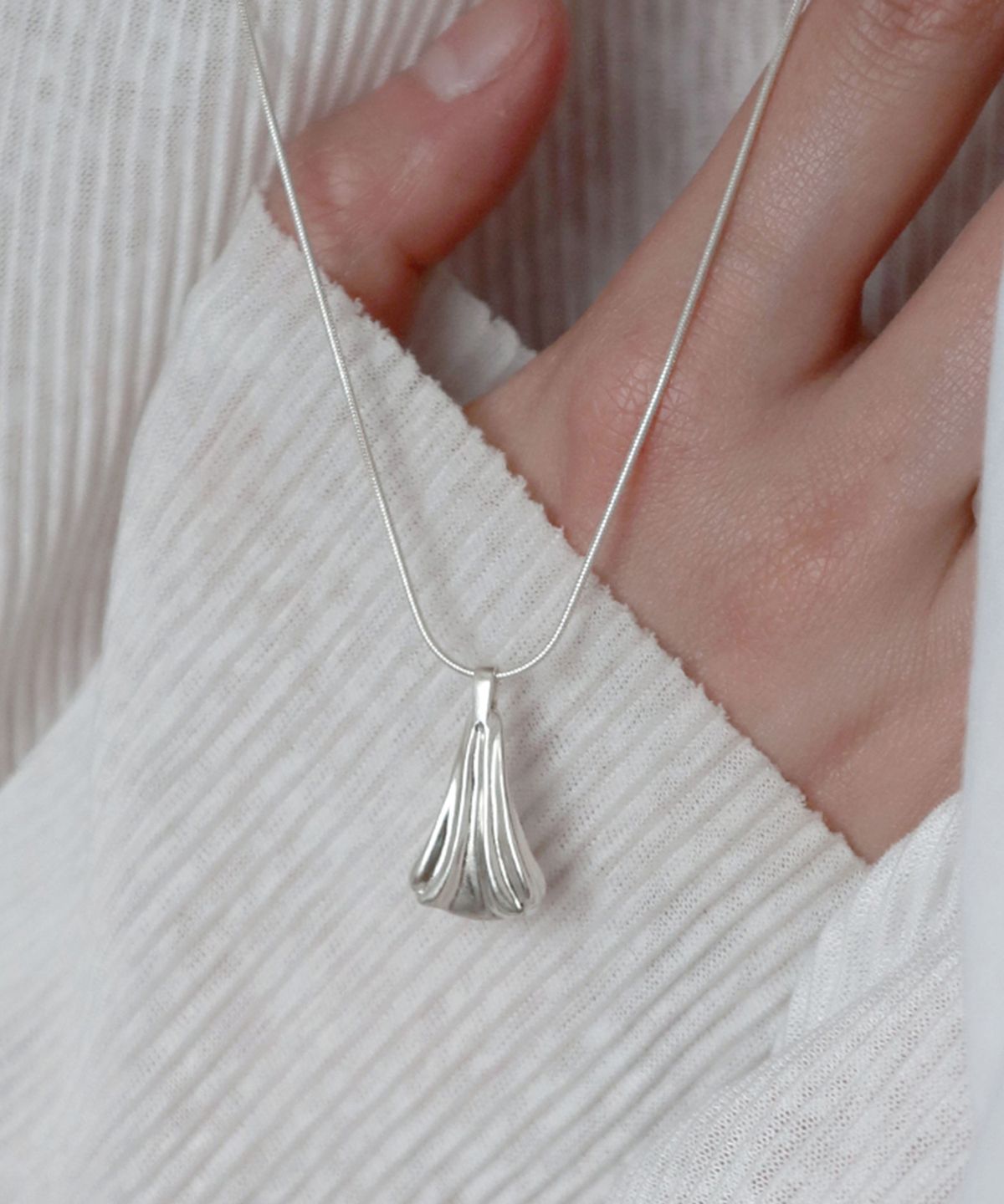 시에가하우스(SIEGA HOUSE) CLAMP-SHIR NECKLACE (SILVER)