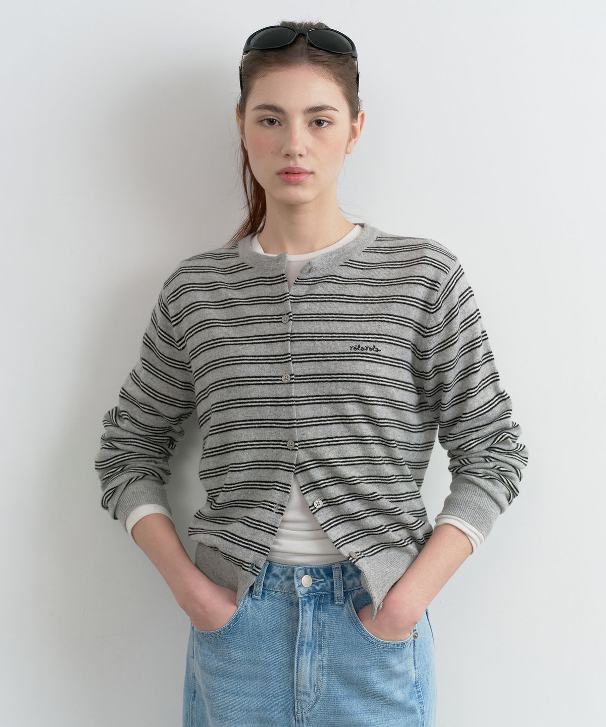 로라로라(ROLAROLA) STRIPE KNIT CARDIGAN GRAY