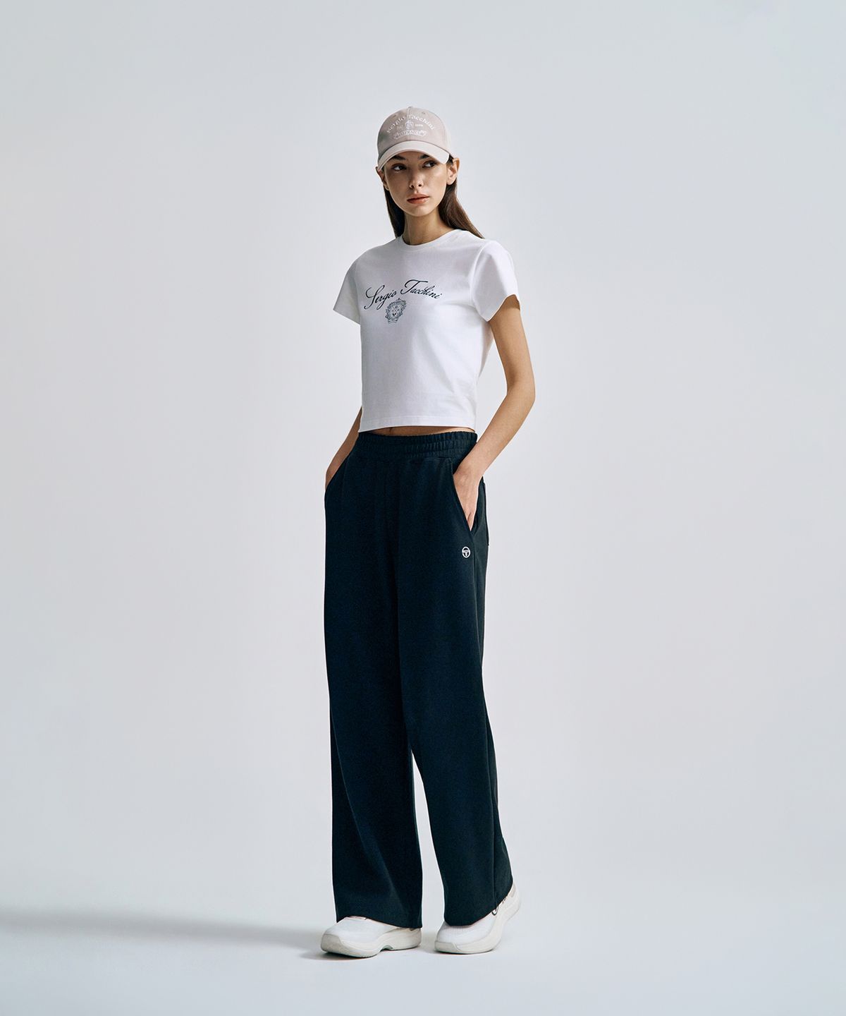세르지오 타키니(SERGIO TACCHINI) W 쿠쉬라이트 프렌치 와이드 팬츠 (Black)