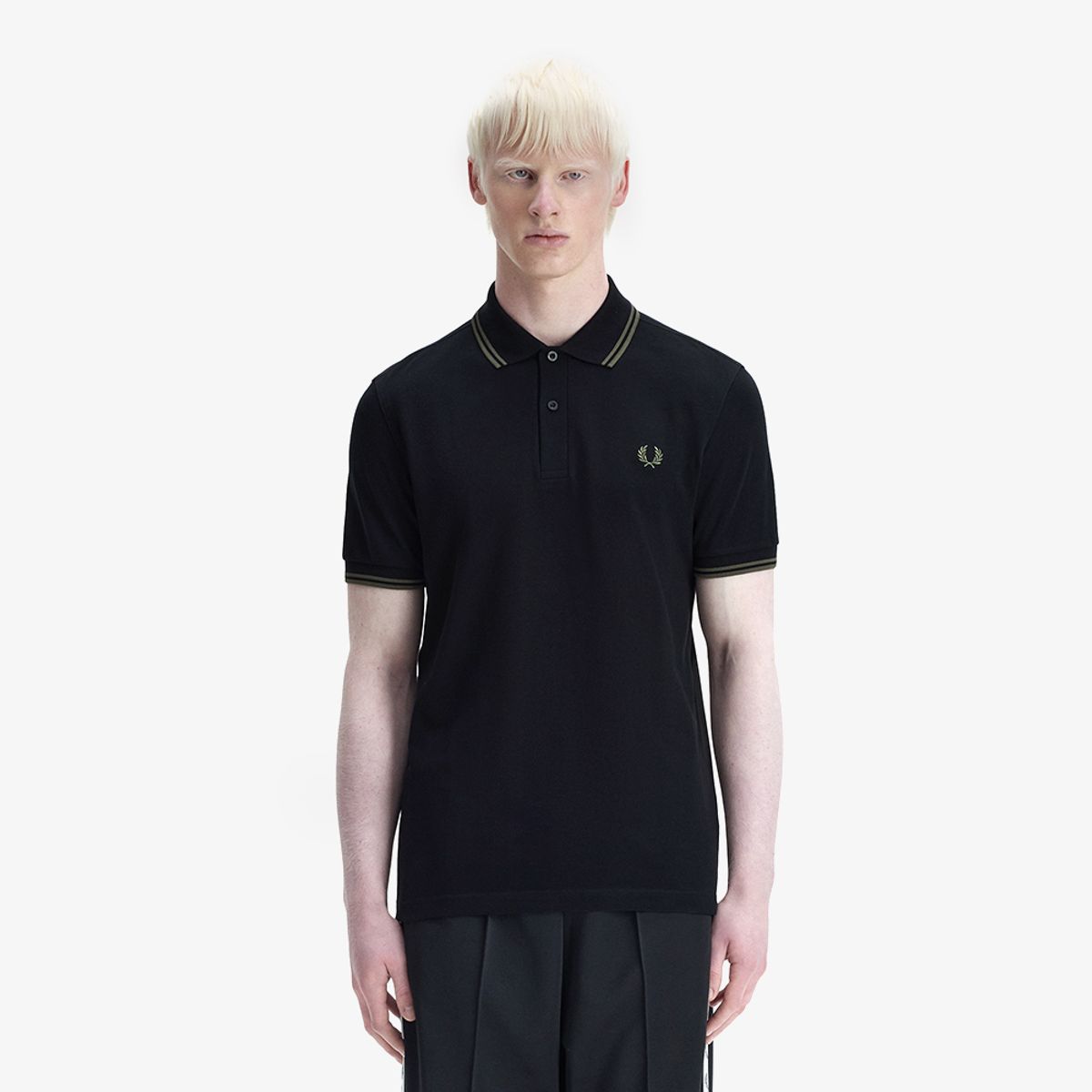 프레드페리(FRED PERRY) [M3600] 트윈 팁 프레드페리 셔츠 - 블랙/필드그린 AFPM2613600-T44