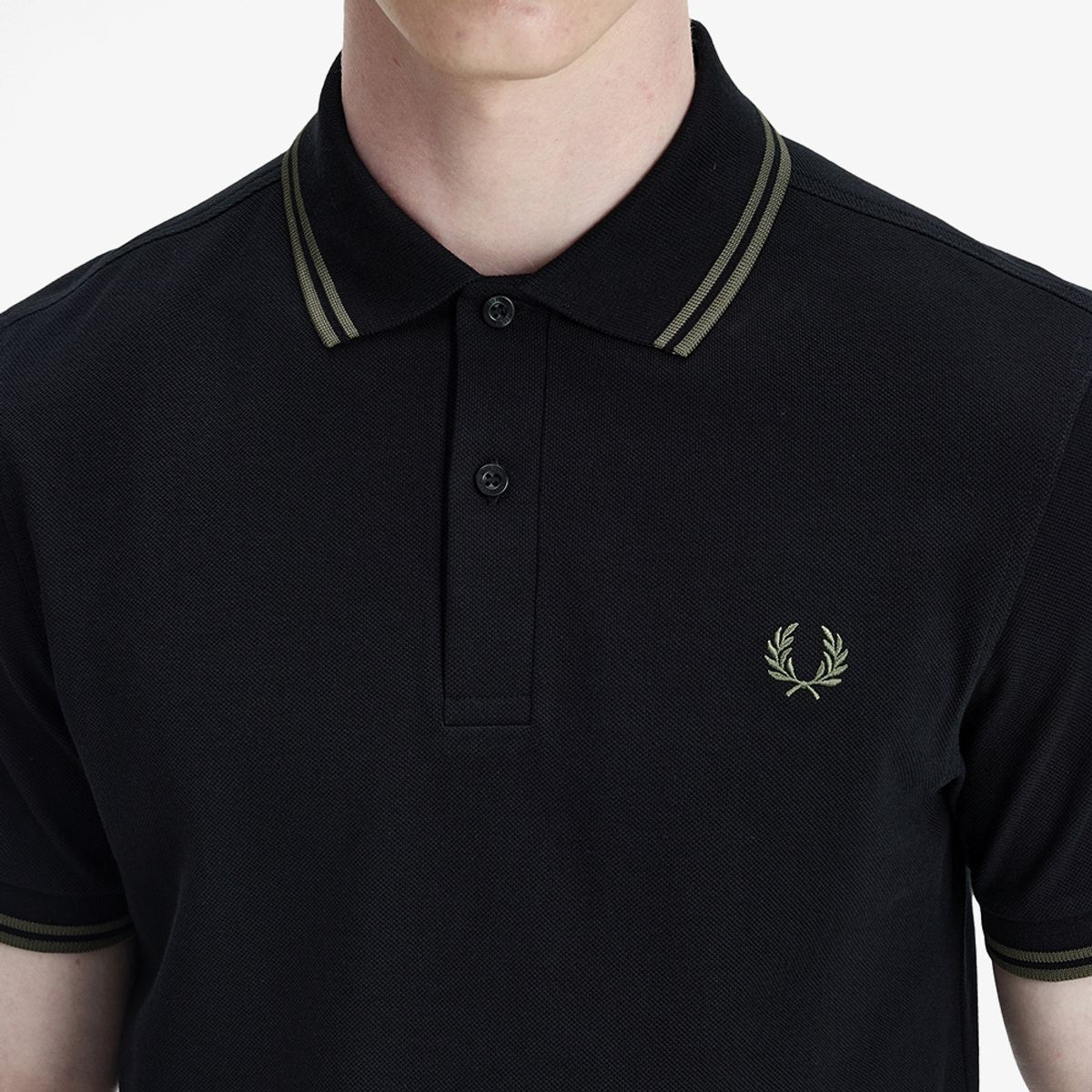 프레드페리(FRED PERRY) [M3600] 트윈 팁 프레드페리 셔츠 - 블랙/필드그린 AFPM2613600-T44
