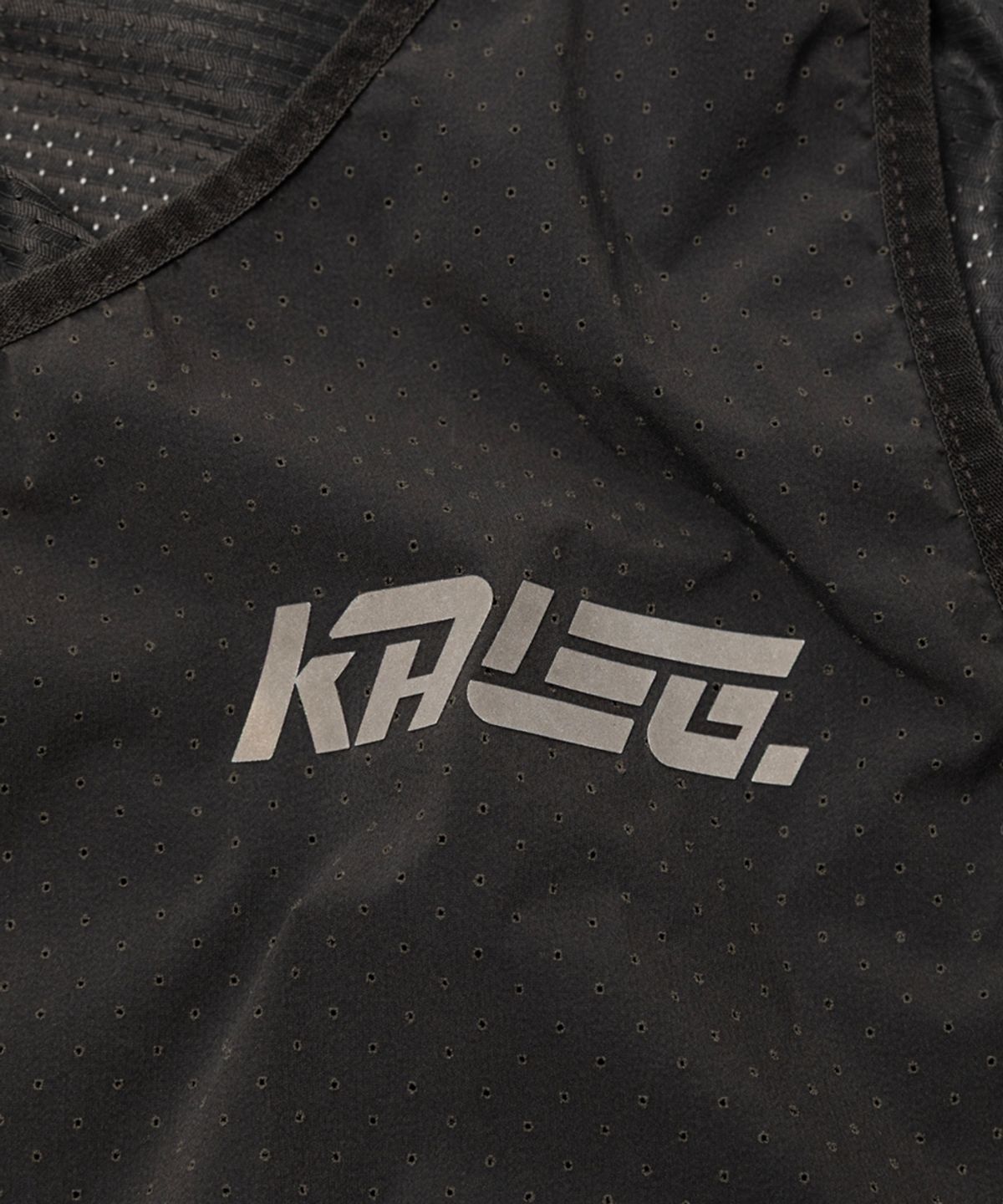 칼렉(KALEG) 워시드 에어블레이드 레이스 싱글렛 남성 (워싱 다크그레이)