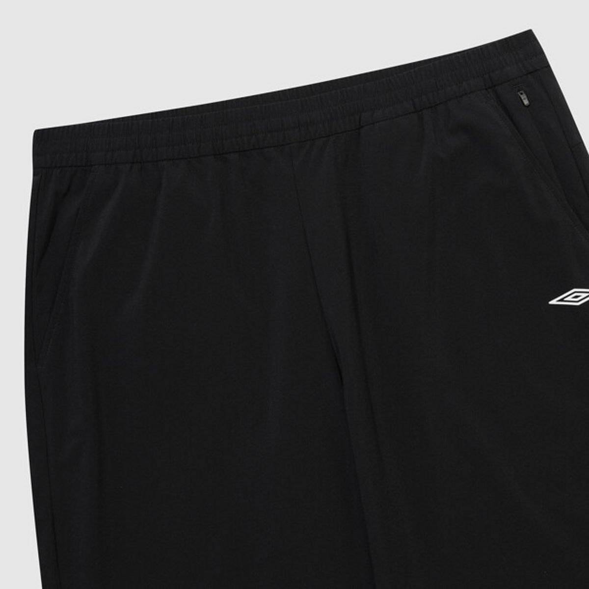 엄브로(UMBRO) 올라운드 스트레치 베이직 팬츠 블랙 UR121SPT23