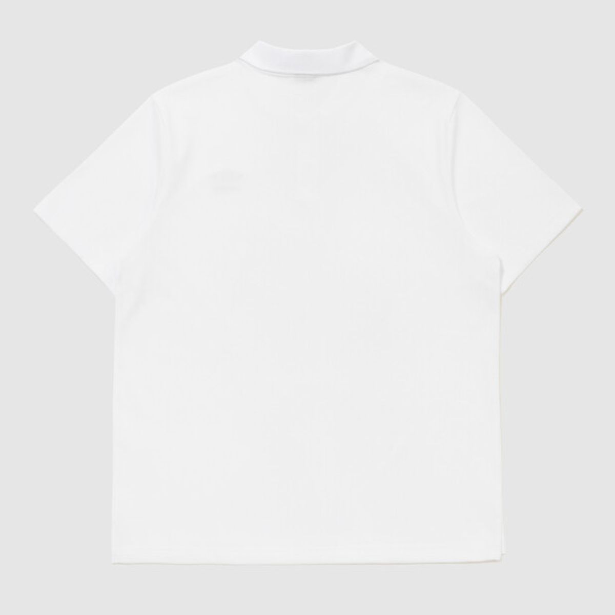 엄브로(UMBRO) 에센셜 카라 반팔 티셔츠 화이트 UR123CTS39