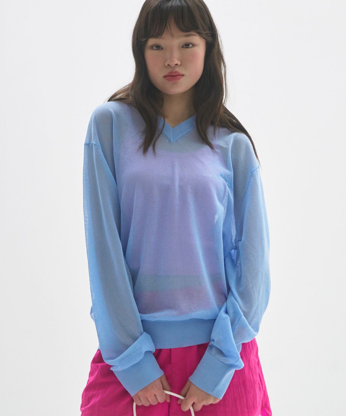 문선 아카이브(MOONSUN ARCHIVE) M.C UNISEX, Logo Sheer V Neck Knit / BLUE