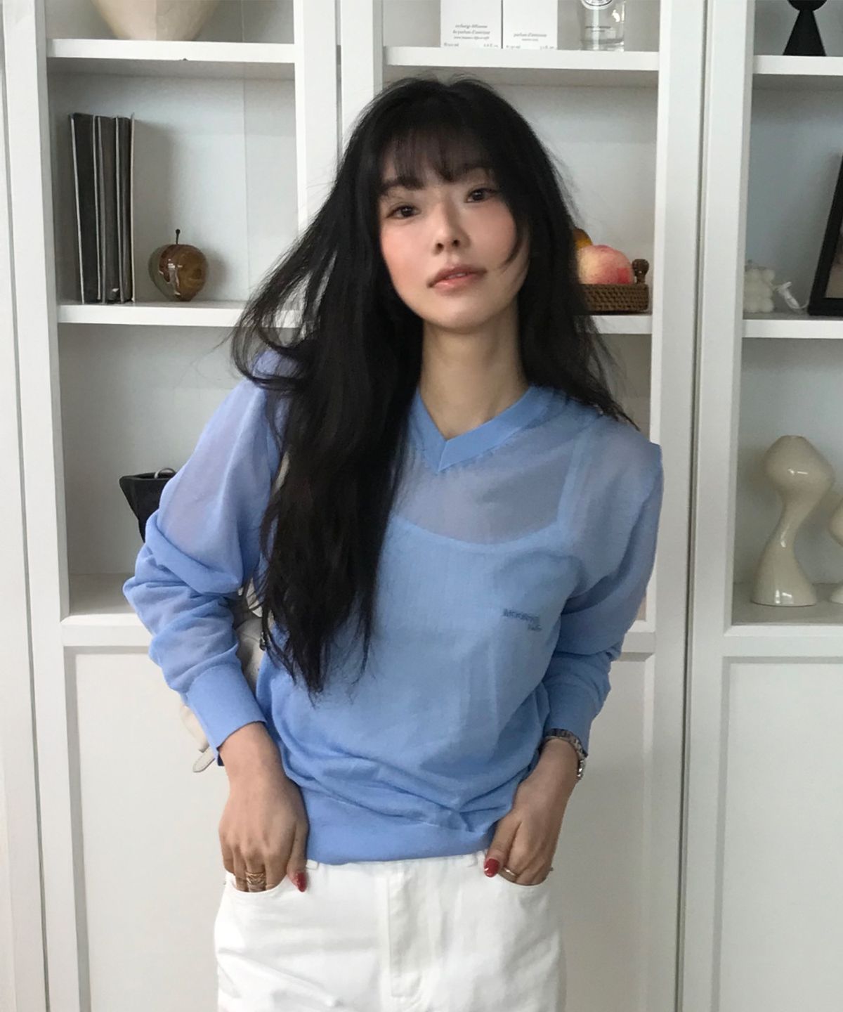 문선 아카이브(MOONSUN ARCHIVE) M.C UNISEX, Logo Sheer V Neck Knit / BLUE