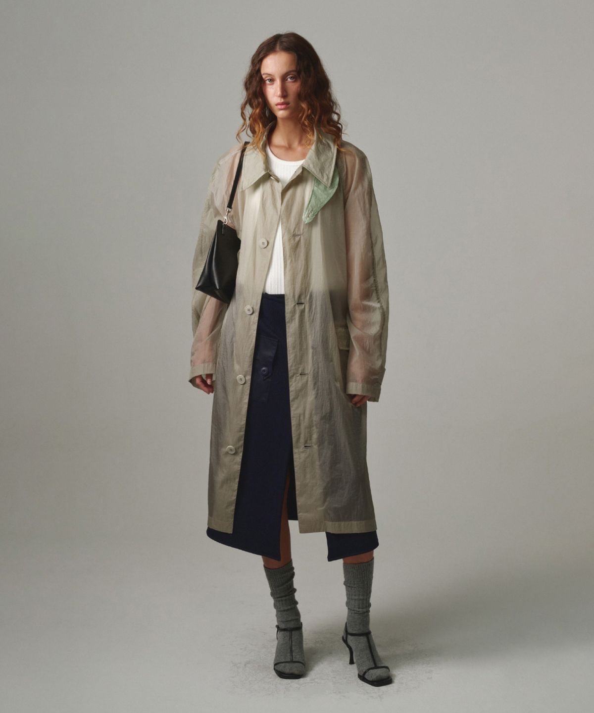 문선(MOONSUN) UNISEX, Oversized Sheer Nylon Coat / BEIGE