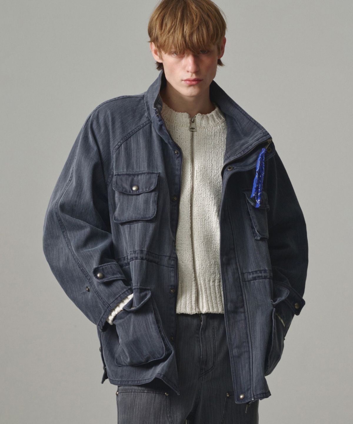 문선 아카이브(MOONSUN ARCHIVE) UNISEX, Oversized Bold Stud Detail Field Jacket / NAVY