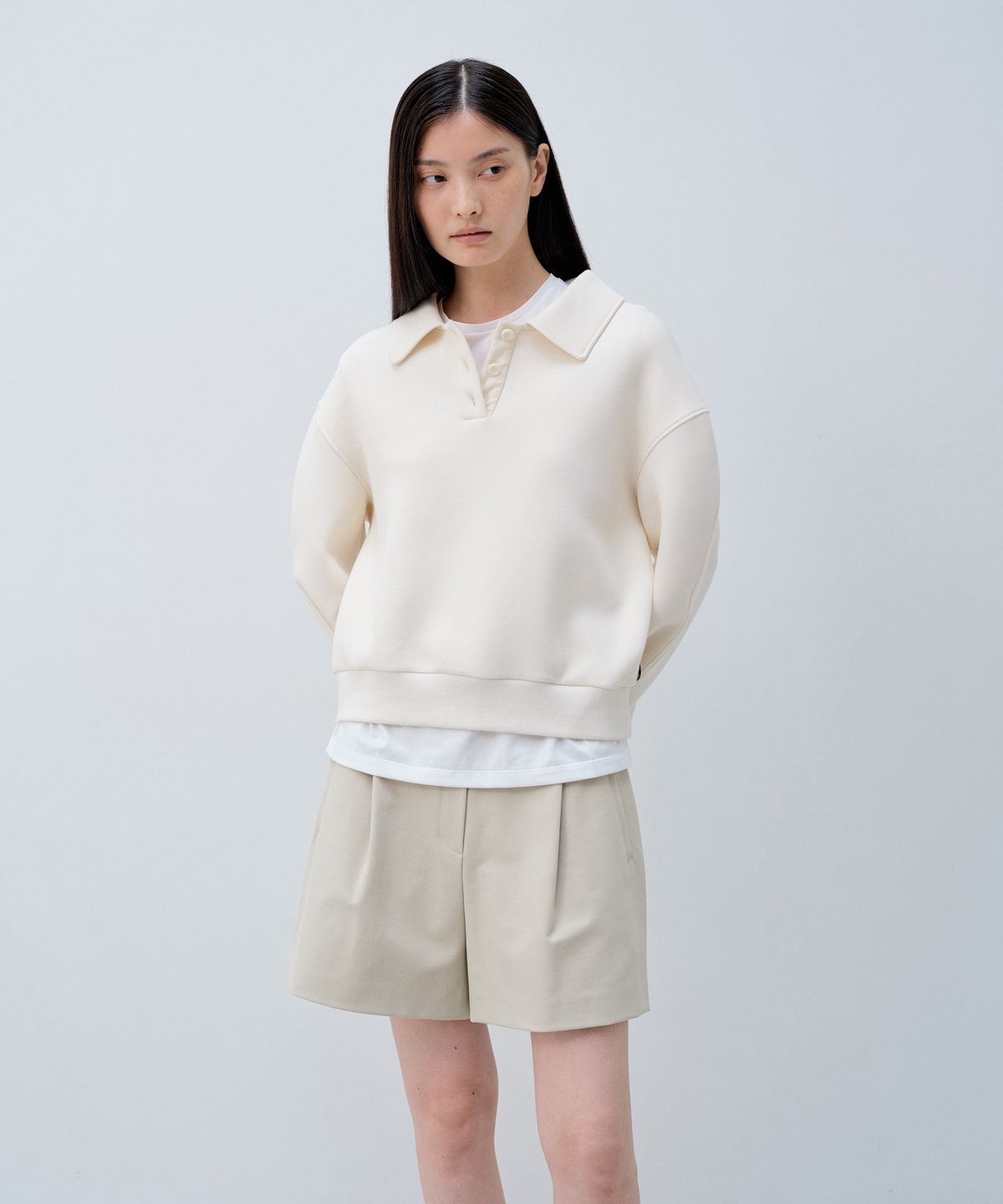 노티아(NOTIA) PK COLLAR SWEATSHIRT - CREAM