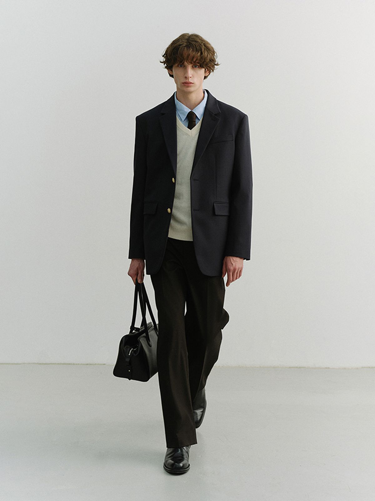 던스트 포 맨(DUNST FOR MEN) SOFT FRAME SHOULDER BAG BLACK_M_UDBA6E209BK