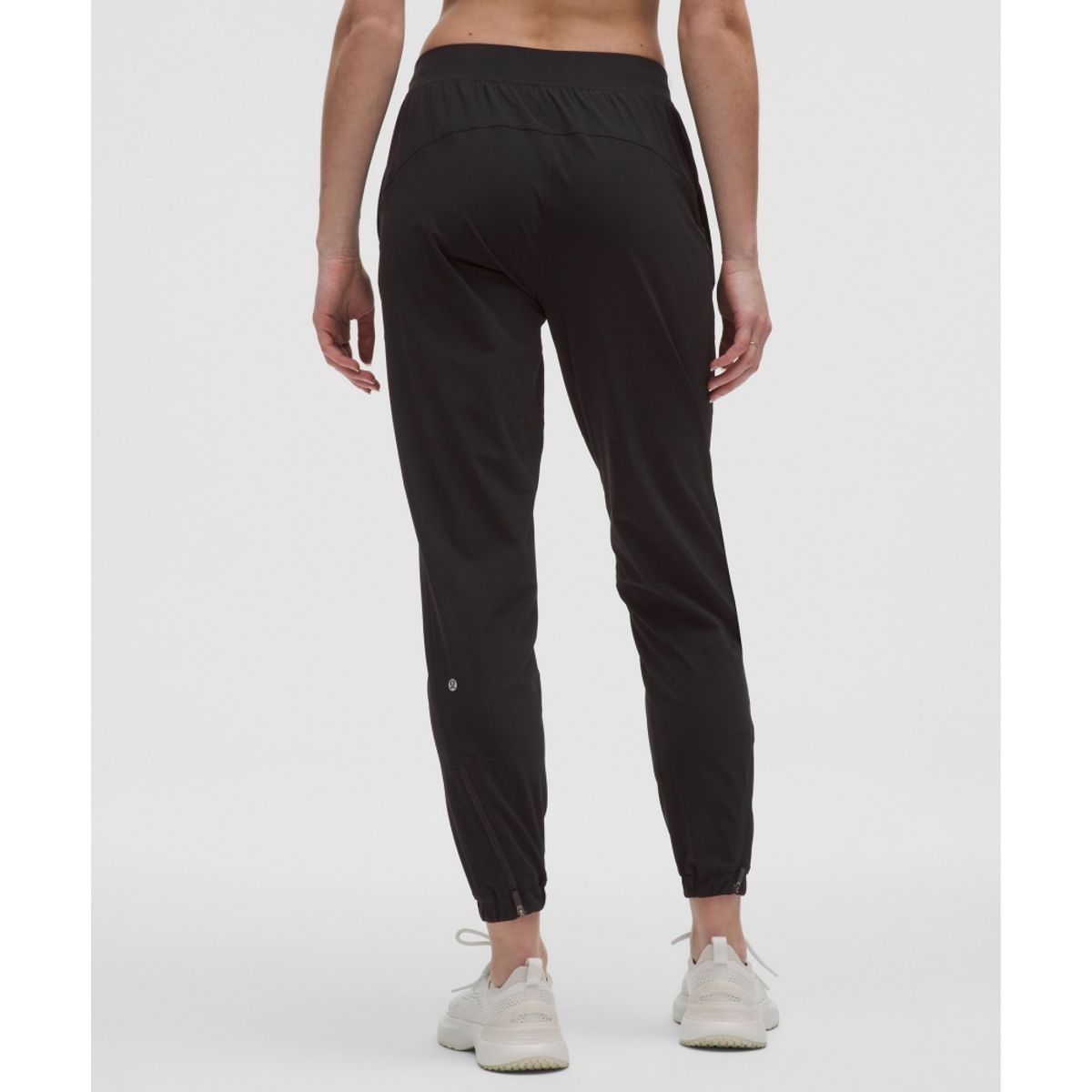 룰루레몬(LULULEMON) 어댑티드 스테이트 하이라이즈 조거 *아시아 핏  BLK