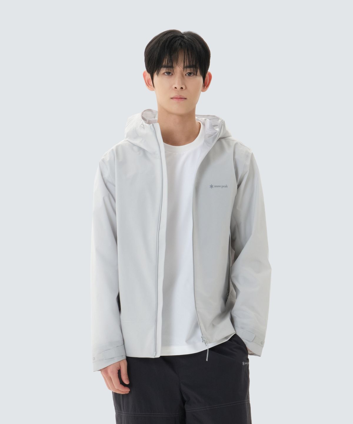 스노우피크 어패럴(SNOWPEAK APPAREL) 드라이피크 경량 3L 방수 자켓 (S26ZMPJK06) Ice Gray