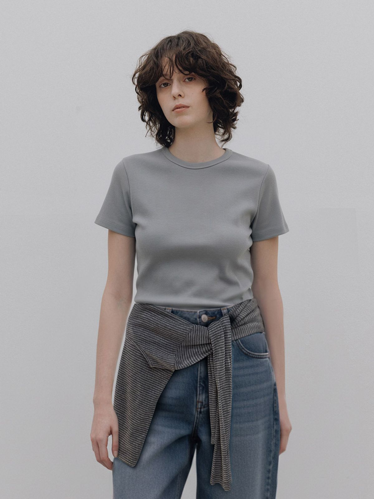 헌치(HUNCH) Ribbed Incision Slim Tee (3color)